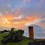 Domo Volcano Experience Piscina Climatizada Camping