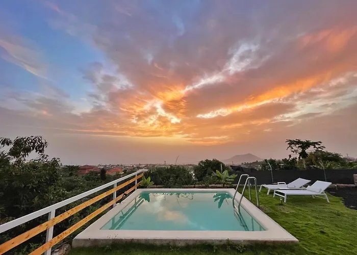 Domo Volcano Experience Piscina Climatizada Camping