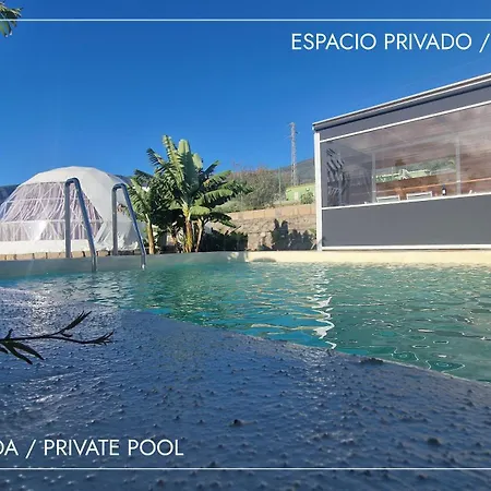 캠프장 Domo Volcano Experience Piscina Climatizada