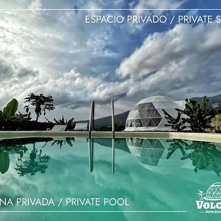 Domo Volcano Experience Piscina Climatizada Camping