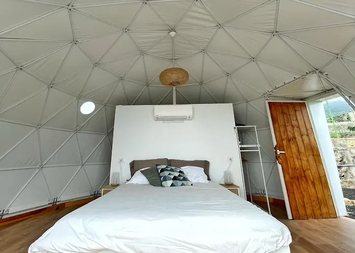 Eco-domo Volcano Experience Camping *